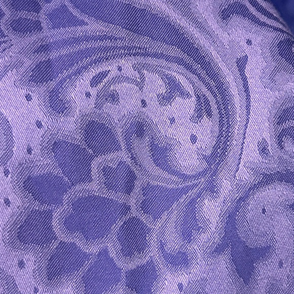 Foxcroft Purple Paisley Blouse Size 4 Slim Fit No Iron - Picture 5 of 7